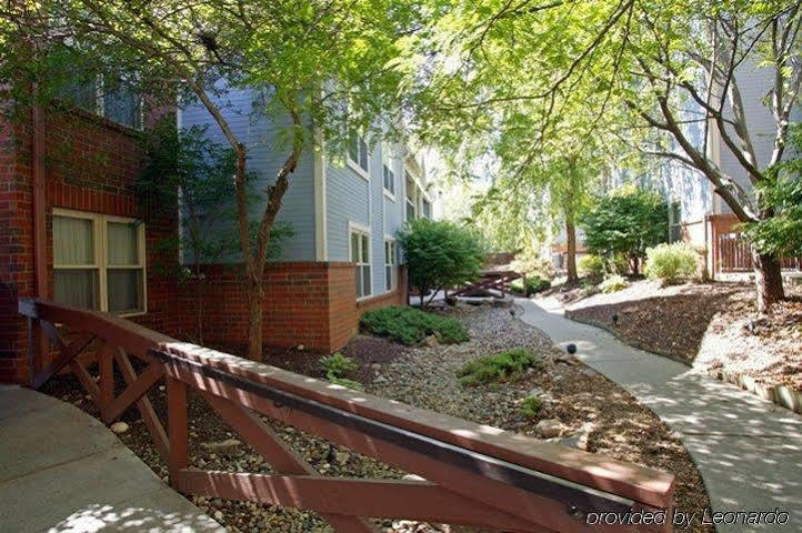 Suburban Extended Stay Hotel Omaha Extérieur photo