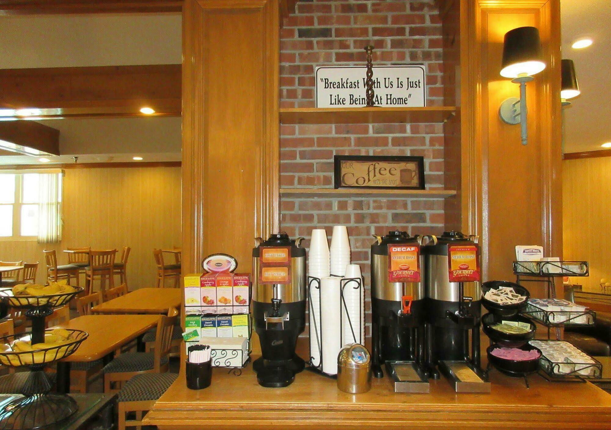 Suburban Extended Stay Hotel Omaha Extérieur photo